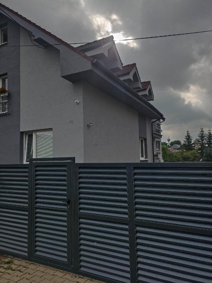 Ubytovanie Tri Sestry Hrabusice Exterior photo