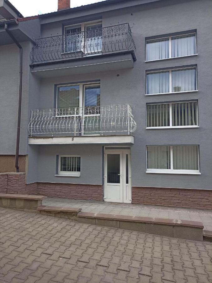 Ubytovanie Tri Sestry Hrabusice Exterior photo